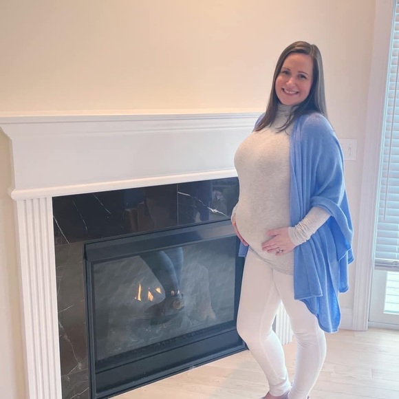 Meet your Posher, Jennifer G - Picture 11 of 16